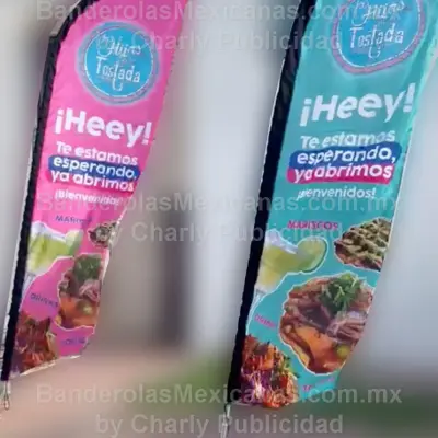 Fabricacion de banderas publicitarias personalizadas para restaurante hijas de la tostada